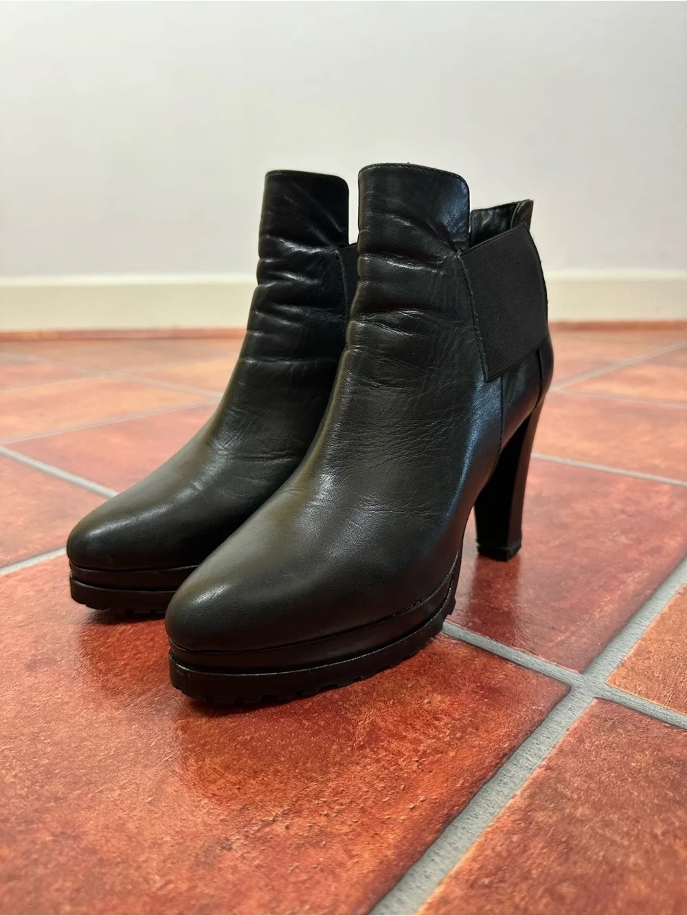 All Saints Sarris Leather Ankle Boots in Black